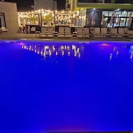 Lejlighed Pool & Retreat Langa Plaja Mamaia Nord *