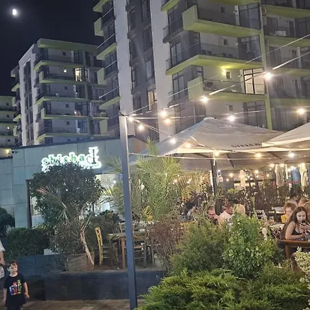 Pool & Retreat Langa Plaja Mamaia Nord Lejlighed Năvodari