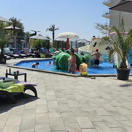 Lejlighed Pool & Retreat Langa Plaja Mamaia Nord Năvodari