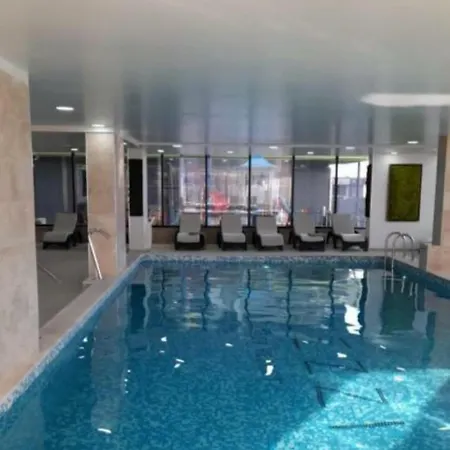 Pool & Retreat Langa Plaja Mamaia Nord Lejlighed *